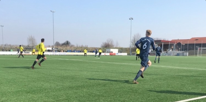 Auswärtssieg: Auf dem Upsprunger Kunstrasen gewinnt die SG gegen den VfB Salzkotten 2:0