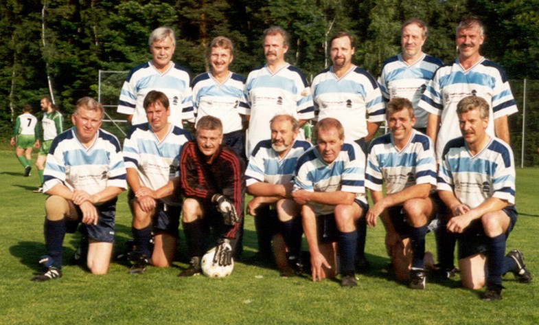 Die Alte Herren Ü40 des SuS BOKE im Jahr 1997.